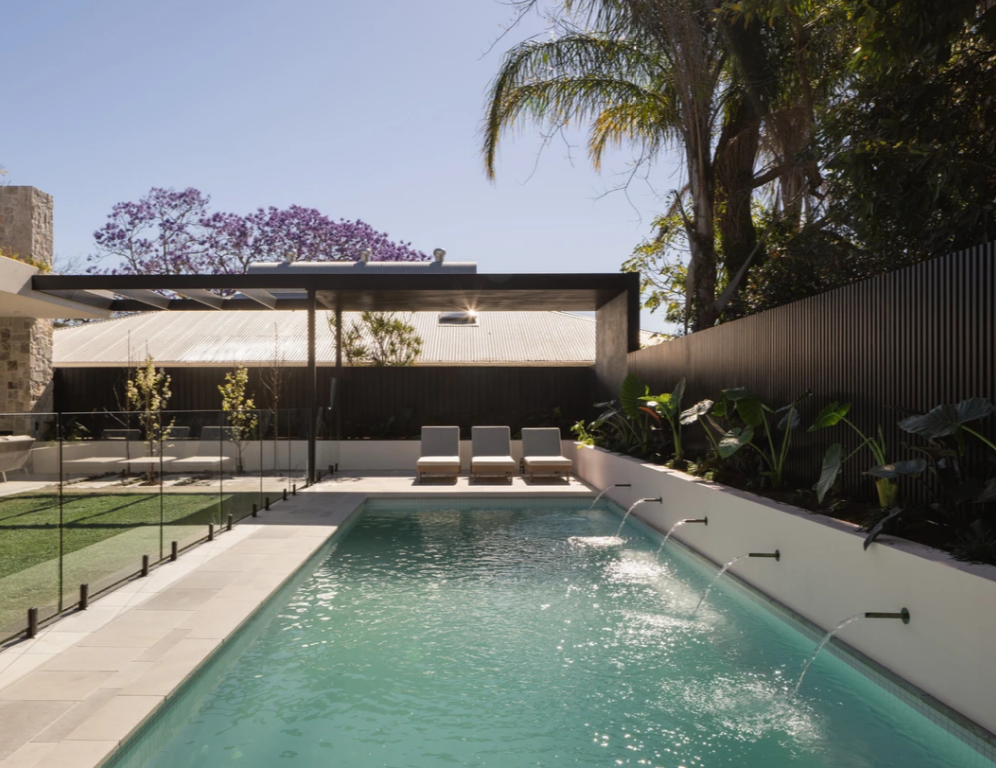 Hamilton Hillside Home

